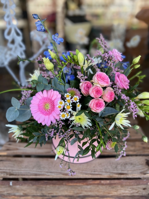 Mums garden hatbox